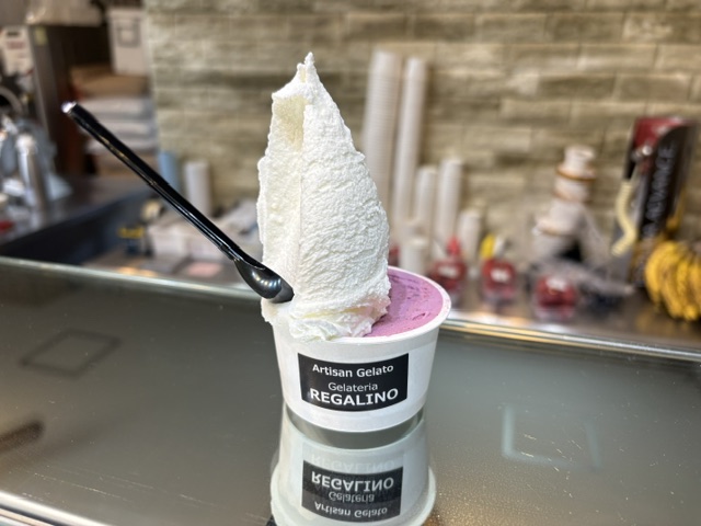 「Gelateria REGALINO」南大沢三丁目